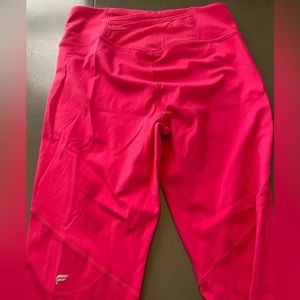 Fabletics hot pink leggings